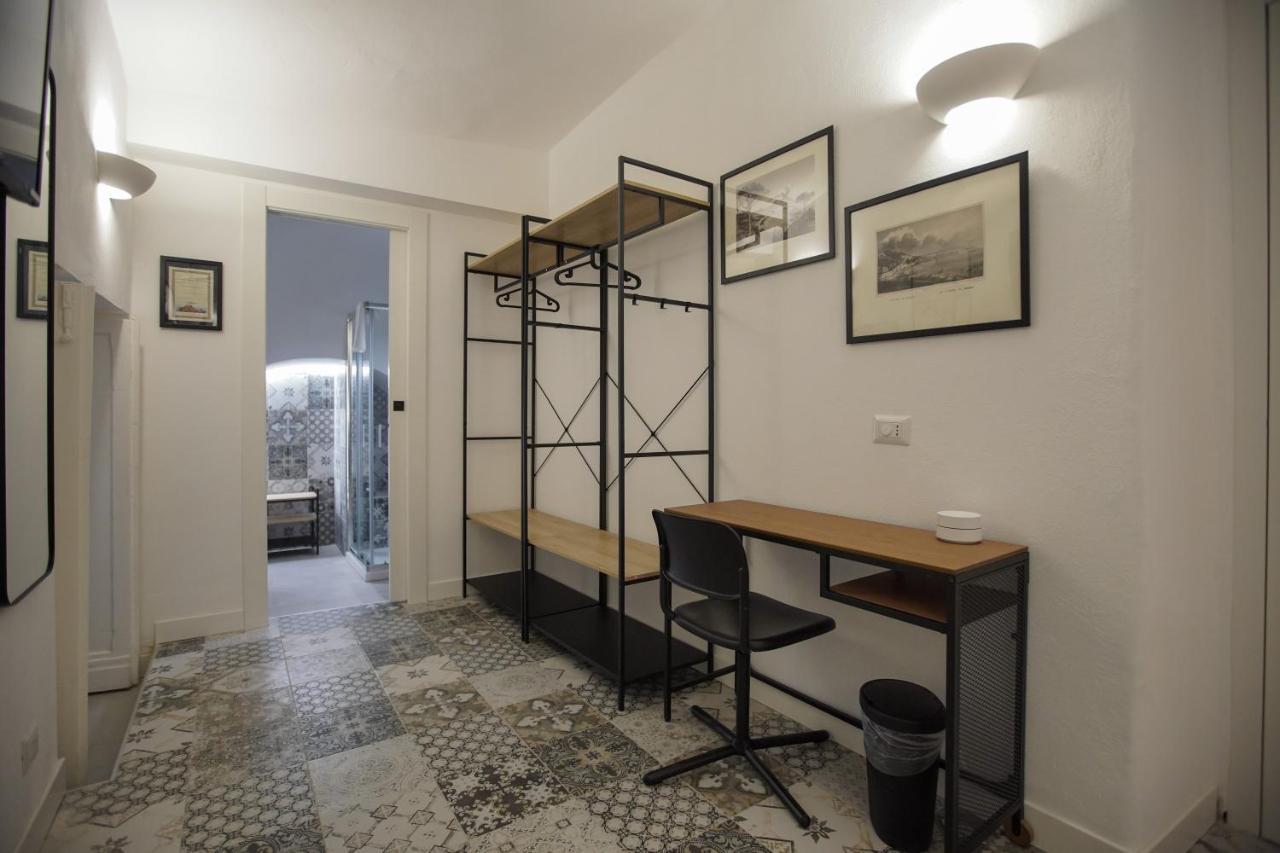 Cartoline Di Napoli Hotel Luaran gambar