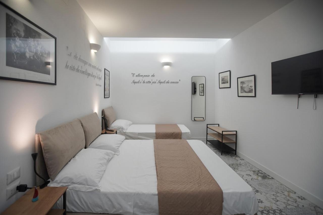 Cartoline Di Napoli Hotel Luaran gambar