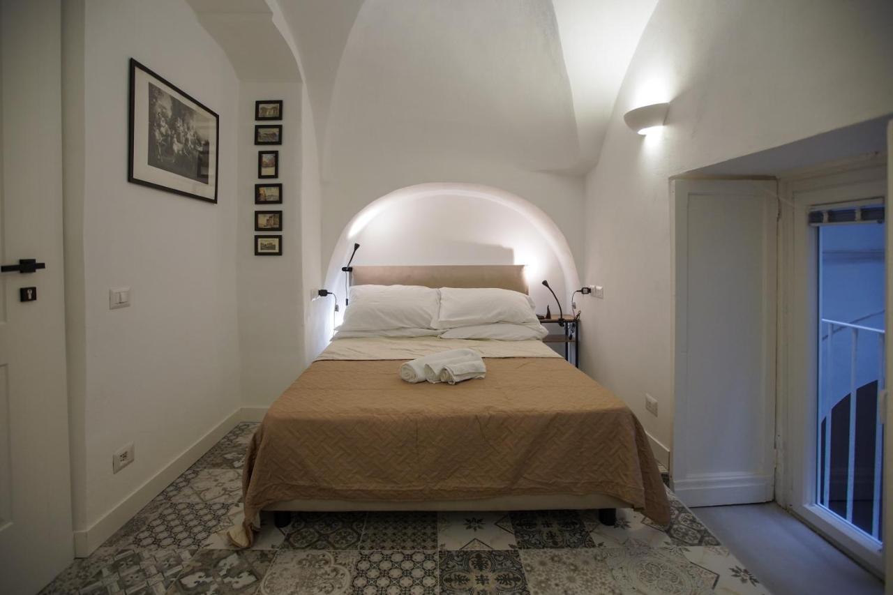 Cartoline Di Napoli Hotel Luaran gambar