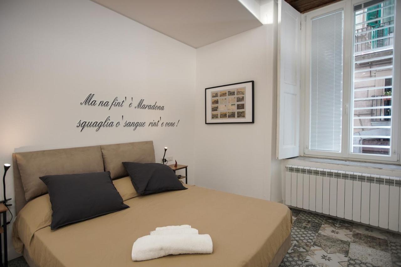 Cartoline Di Napoli Hotel Luaran gambar